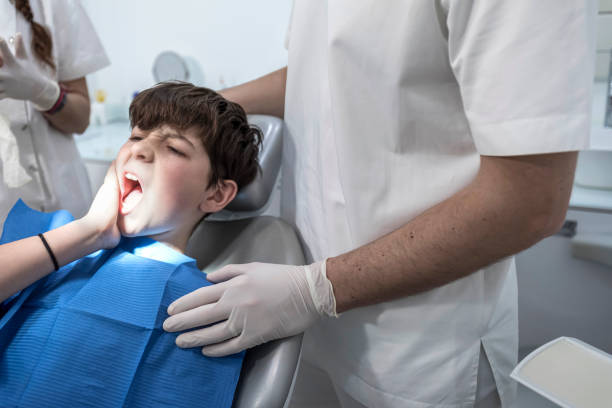 Best Emergency Dental Extractions in Madisonville, TN
